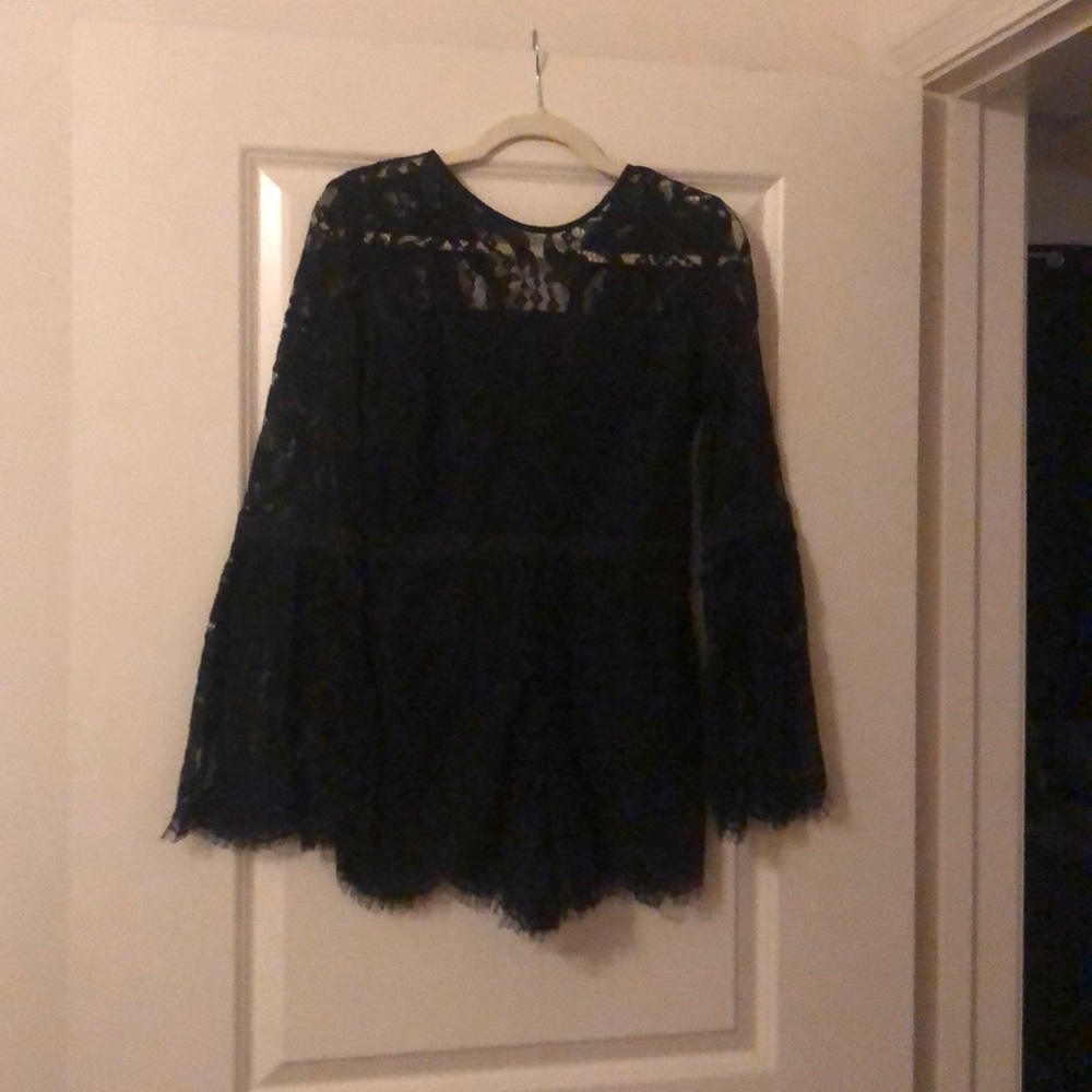 Black lace long sleeve romper